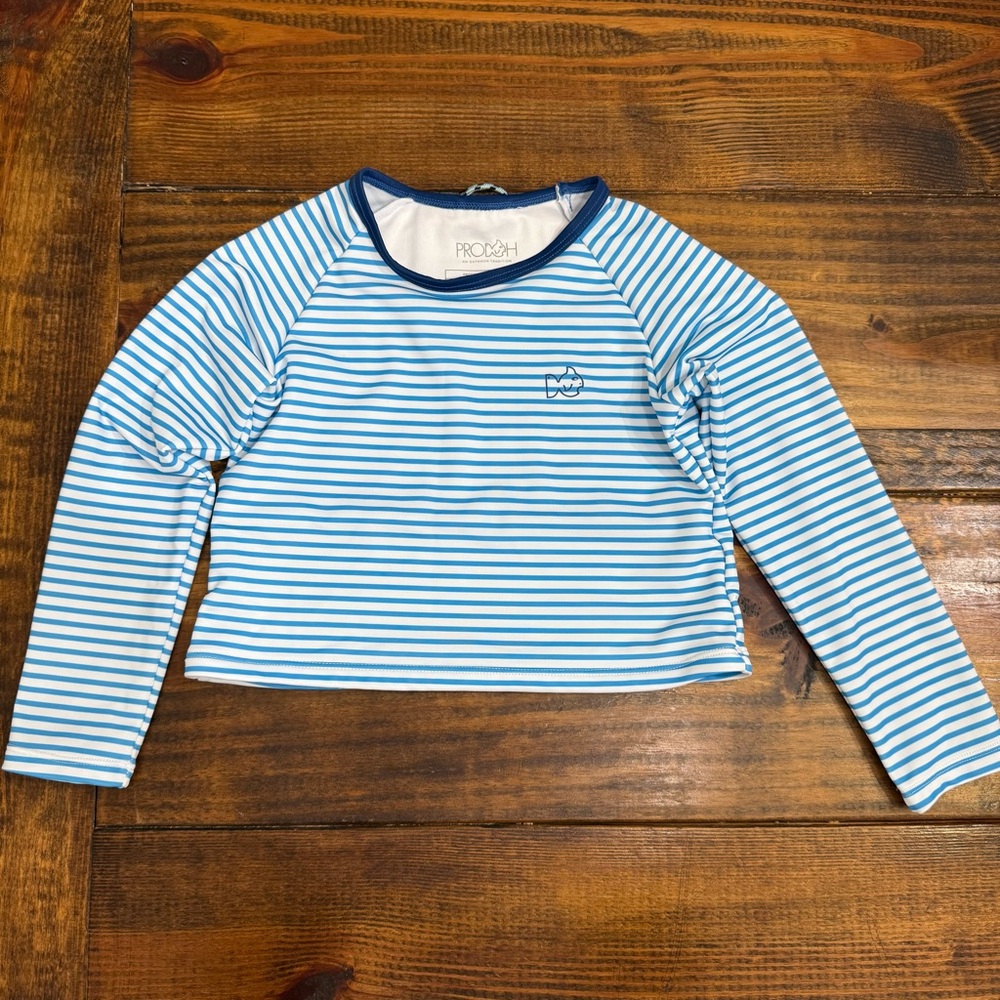 PRODOH RASHGUARD SWIM SHIRT IN Stripe BLUE Size 4T Cropped.